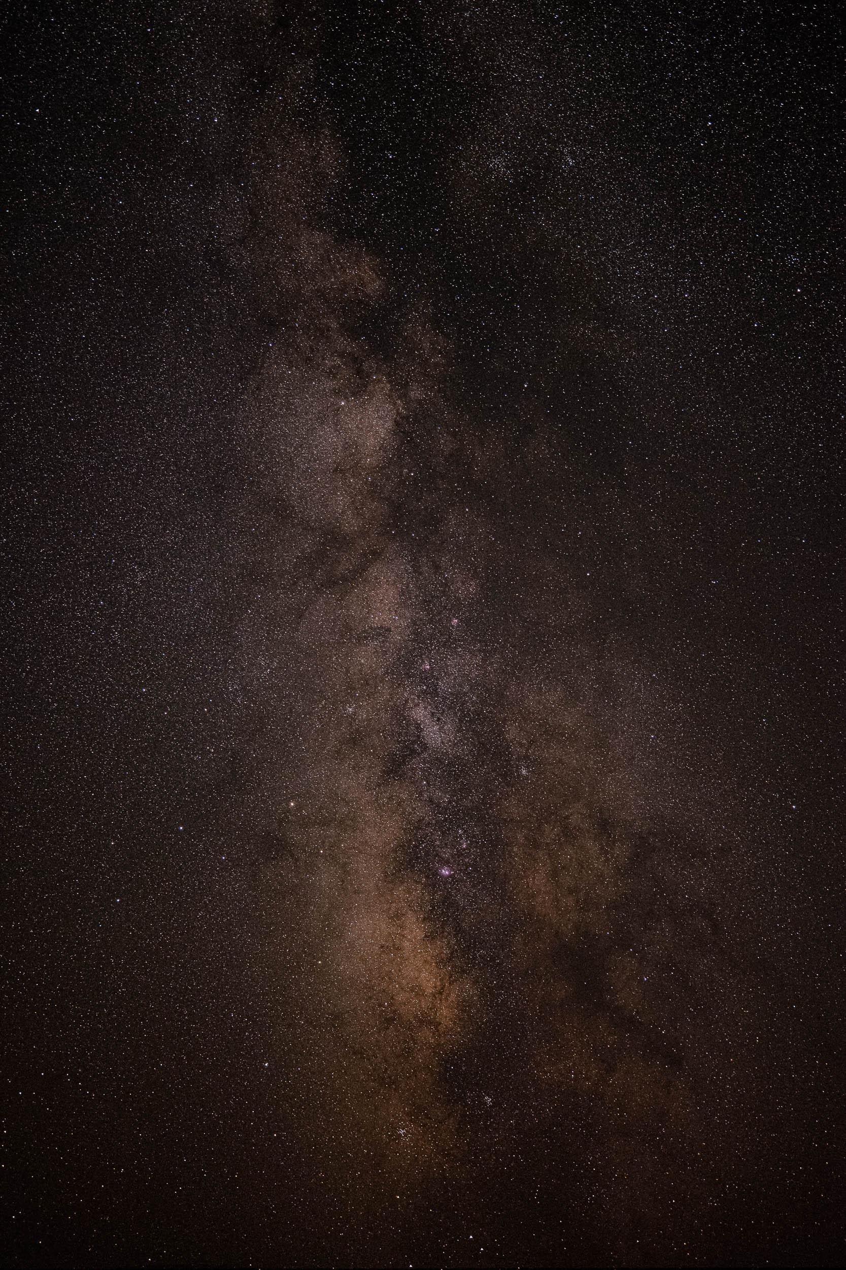 The Milky Way above the horizon